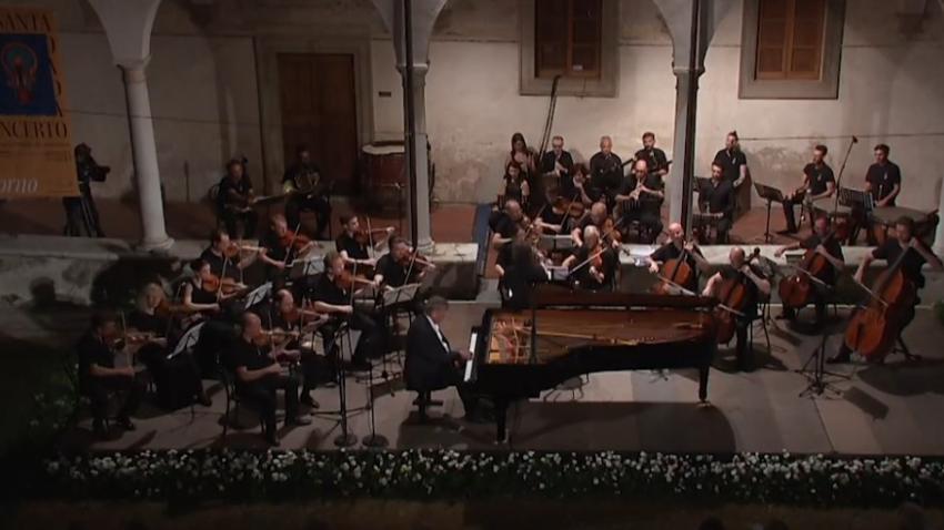 Boris Berezovsky, piano, Yuri Bashmet, conductor and the Moscow Soloists